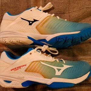 Mizuno Wave Exceed Tour 3 Tennis Sneakers, white & blue, size 9